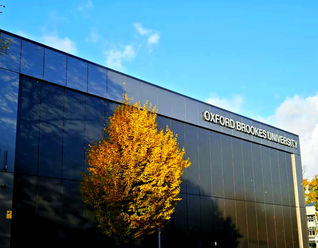 牛津布鲁克斯大学